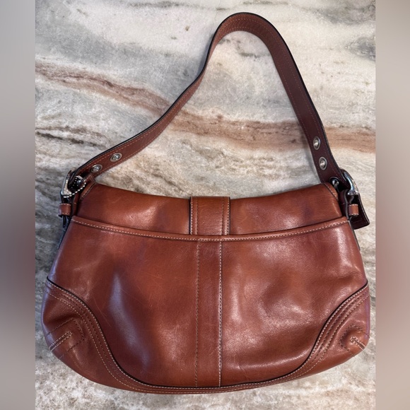 VINTAGE Coach F10192 Legacy Y2K Brown Full Grain Leather Buckle Shoulder Bag - Picture 3 of 16